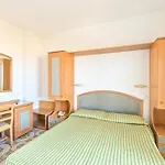 Casthotels Tramonto D'oro Terme ホテル