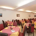 Отель Casthotels Tramonto D'oro Terme Форио